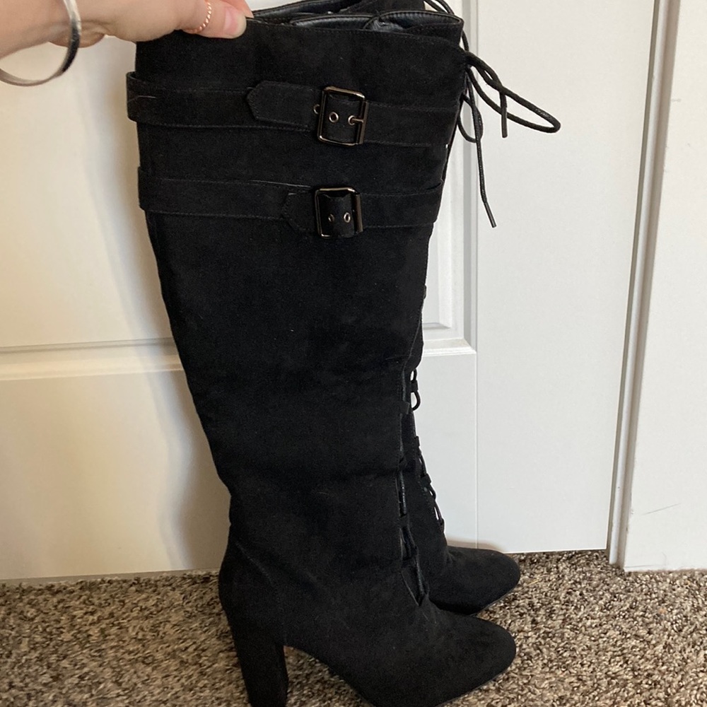 Under the knee boots